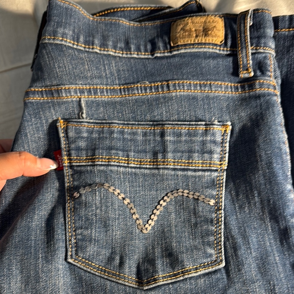 Levi's Blue Classic Medium Wash Jeans around knee length size 12